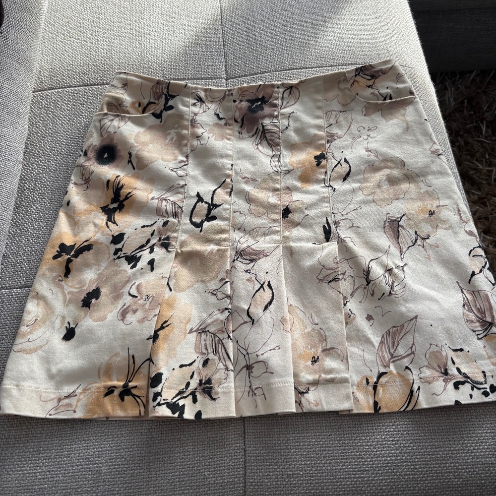 Golf skirt - size 8 DEXIM GOLFWEAR CANADA